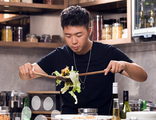 武艺《你的菜》吃不停 揭男星辛酸减肥史