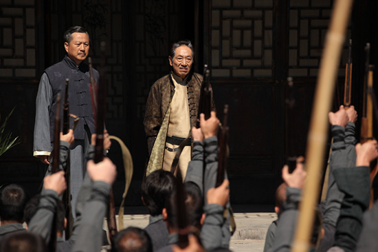 王奎荣饰演"吴乾坤"