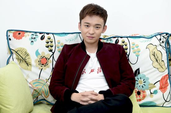 董子健:拼娘?我没什么好躲的