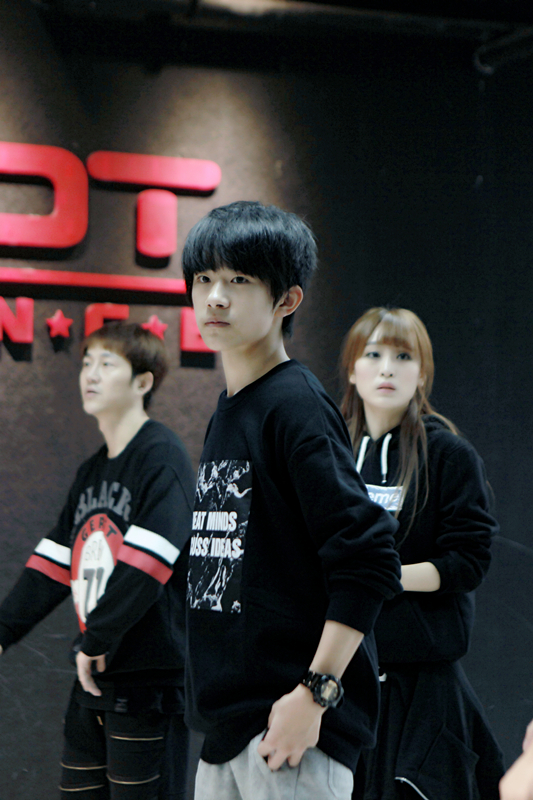 TFBOYS易烊千玺28日北京举办主题生日会|易