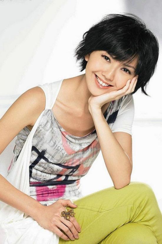 孙燕姿十年后返跨年舞台 网友期待纳小子