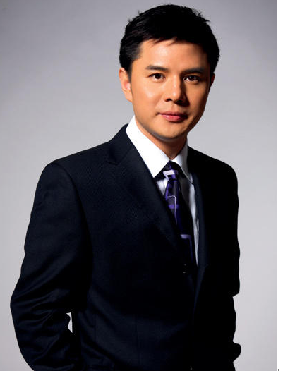 前央视名嘴赵普