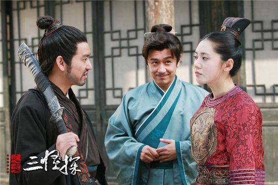 爱情戏不狗血 三角恋只是调味品