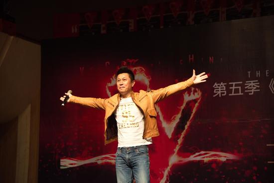 程闯《长江谣》再现武汉情怀 延续感动|程闯|《