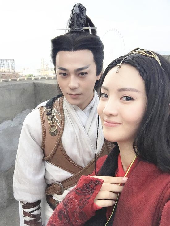 《秦时明月》曝花絮 曲哲明竟是搞怪暖男|秦时明月|曲哲明|暖男_新浪娱乐_新浪网