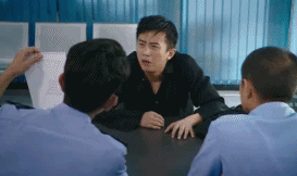 怎样都理解不了什么叫“美人鱼”的警察