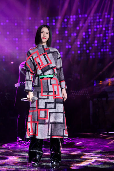 谭维维遇见另外一个自己