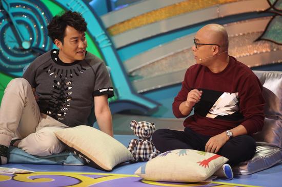 《四大名助》首发阵容 孟非赞王祖蓝稀有