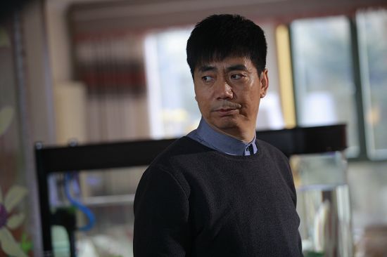 《继父回家》登山东 闫学晶再塑纠结女人|闫学