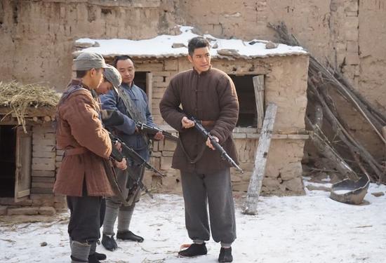 孟召重饰演向往革命的农民