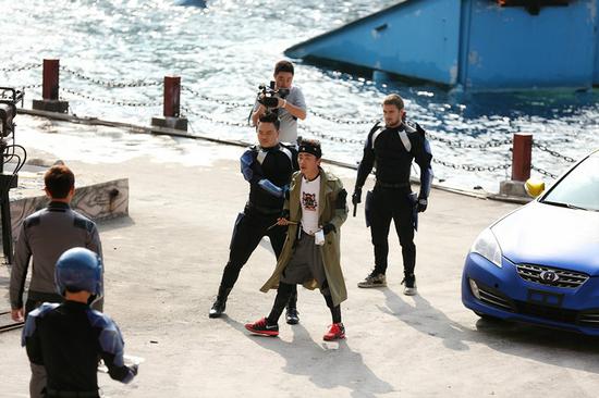 玩命厮杀!《加速》电影级动作片吓呆宝强