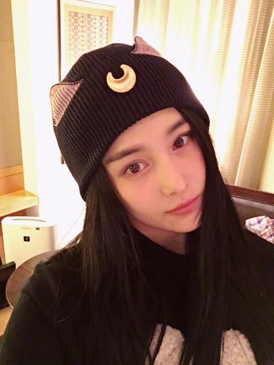 张馨予自拍被指撞脸范冰冰