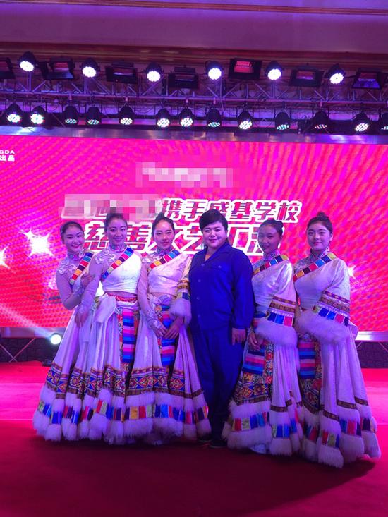 刘向圆演出