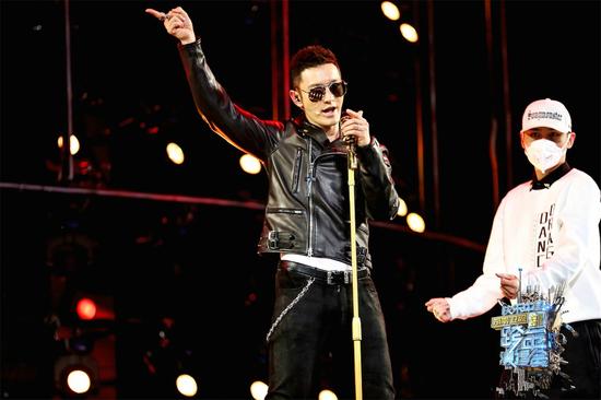 孝子爱娘疼媳妇 黄晓明改歌词表白Baby|黄晓明