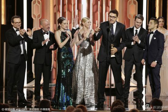 《黑客军团》击败《权力》夺金球最佳剧集|黑客军团|金球奖最佳剧情类剧集|权力的游戏_新浪娱乐_新浪网