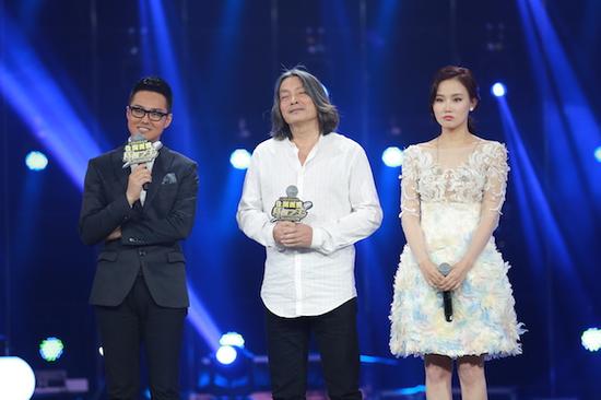 《诗歌》黄龄首次尝试民谣唱诗 蝉联第一|诗歌