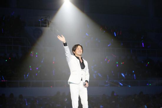 张洪量录制BTV环球春晚 献唱情歌金曲|张洪量|环球春晚|献唱_新浪娱乐_新浪网