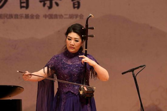 宋飞领衔纪念刘天华诞辰120周年巡演落幕|宋飞