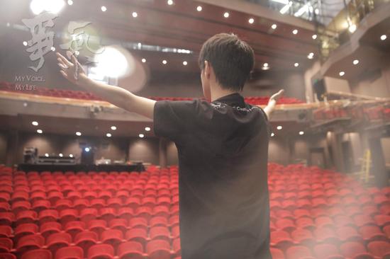 87c83413jw1ezvkl13blpj218g0tnn0f