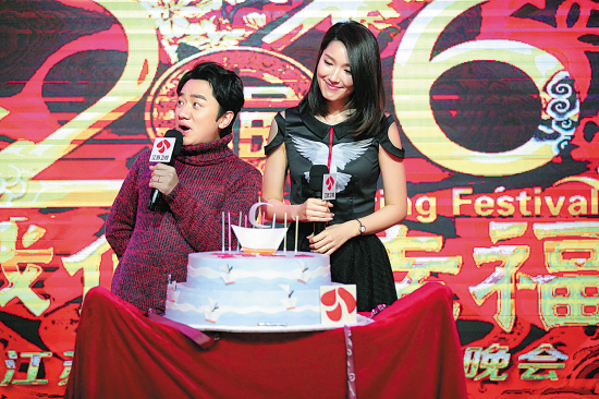 王祖蓝夫妻加入江苏春晚 准备了游戏送礼|江苏