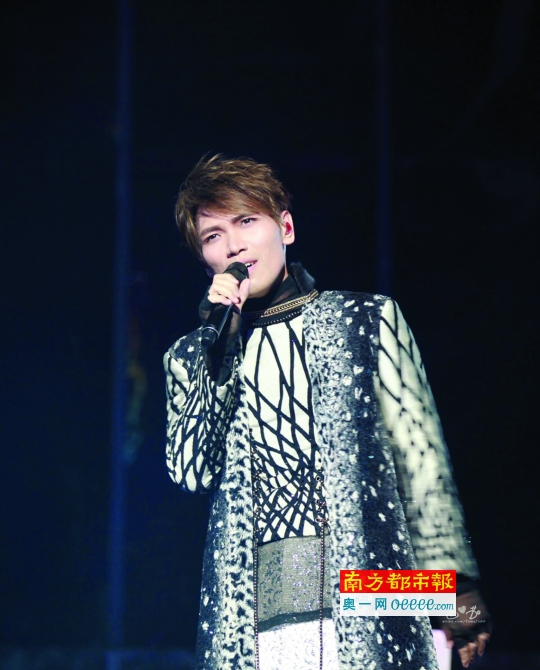 杨宗纬新年广州首开唱 自喻像在煲汤|杨宗纬|广