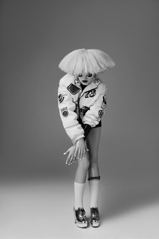 李斯丹妮新曲《SdannyLee》舞蹈版MV首发|李