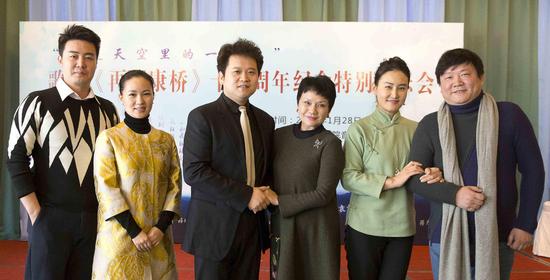 三位林徽因扮演者和三位徐志摩扮演着