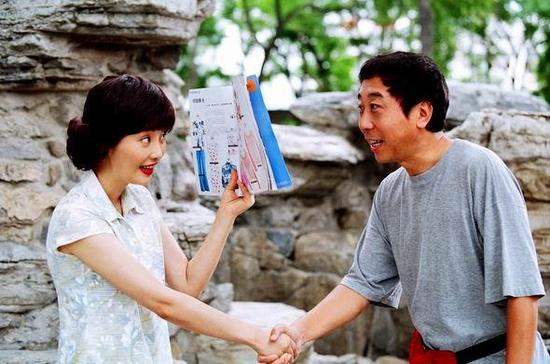 知情人称冯巩或邀请徐帆登上猴年春晚|冯巩|徐