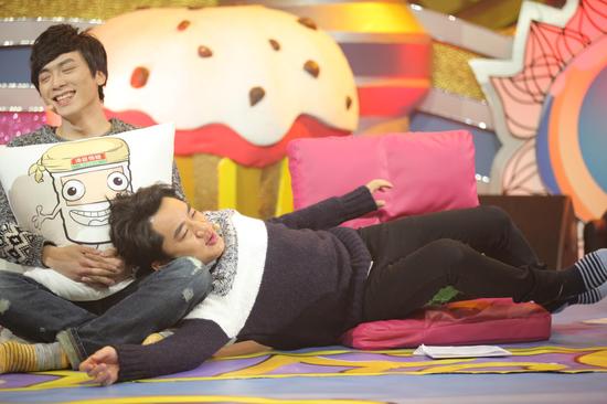 王祖蓝苦恼身高:不能让老婆依靠在我肩上|四大