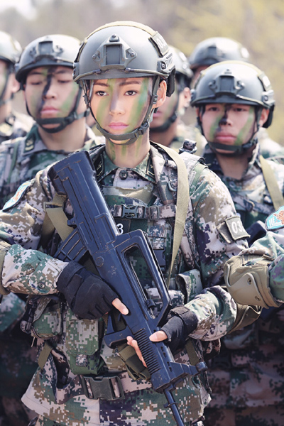 《霹雳火》热播 陈美霖直言圆了军人梦|陈美霖