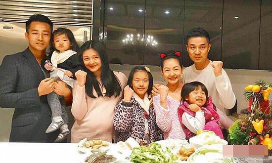 大S新年宣布二胎怀男胎 晒5个月巨肚(图)|大s|小s|许愿_新浪娱乐_新浪网