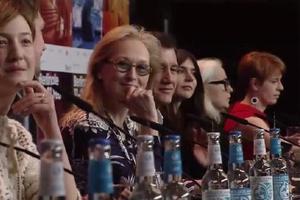 柏林电影节评委见面 梅姨回忆与刘烨合作