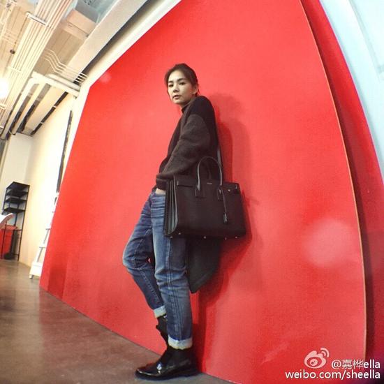 姐妹情深!SHE新春开工3人亲密搂抱(图)|SHE|h