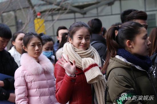 张雪迎凭多年演戏经验进入中戏北电复试 |张雪