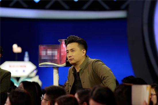 非诚黄磊调侃孟非 称年轻时总被倒追|孟非|黄