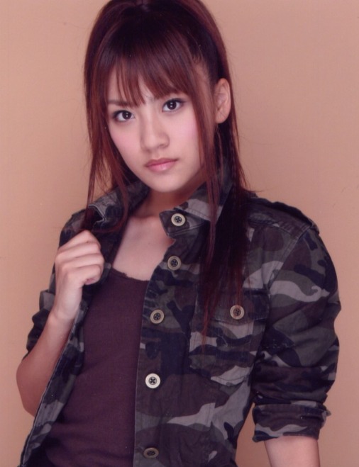 杂志爆料称,今年4月8日将从akb48毕业的原akb总监督高桥南可能在毕业