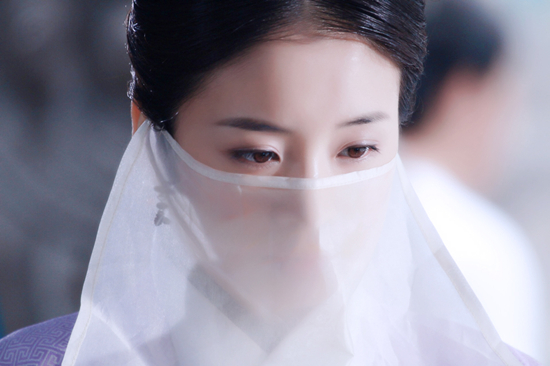 《女医》彭豆豆清新上线 成刘诗诗智囊团|刘诗诗|周冬雨|彭豆豆_新浪娱乐_新浪网