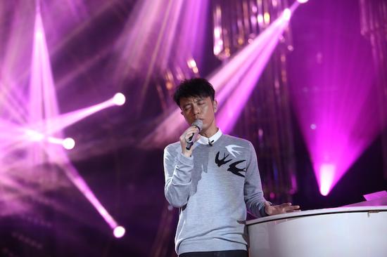 歌手4李克勤首唱女声歌 梁静茹助阵打气|李克勤