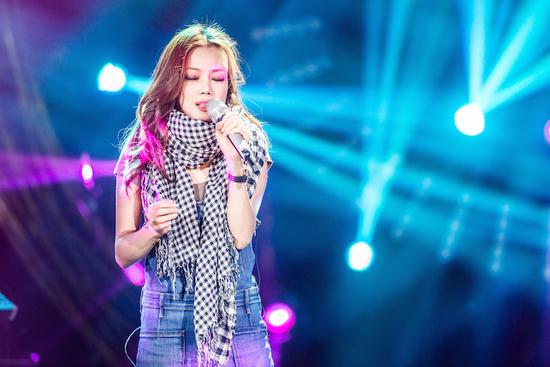 歌手4容祖儿愈战愈勇 歌路大开欲试中性风|容祖