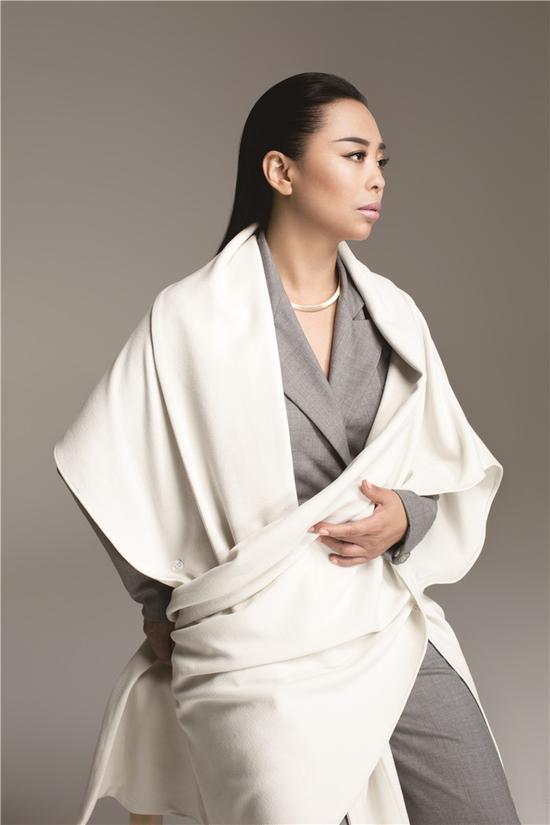 黄绮珊鞠婧祎加盟2016《超女》衍生节目|鞠婧