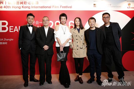 四位导演及主创出席“美好合一2016﹒大师微电影”首映礼