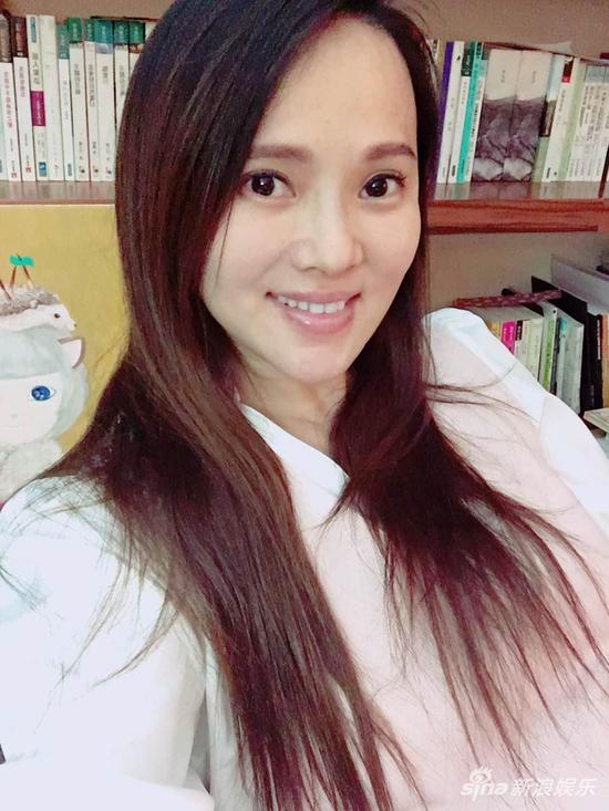 伊能静近照独家曝光,气色不错