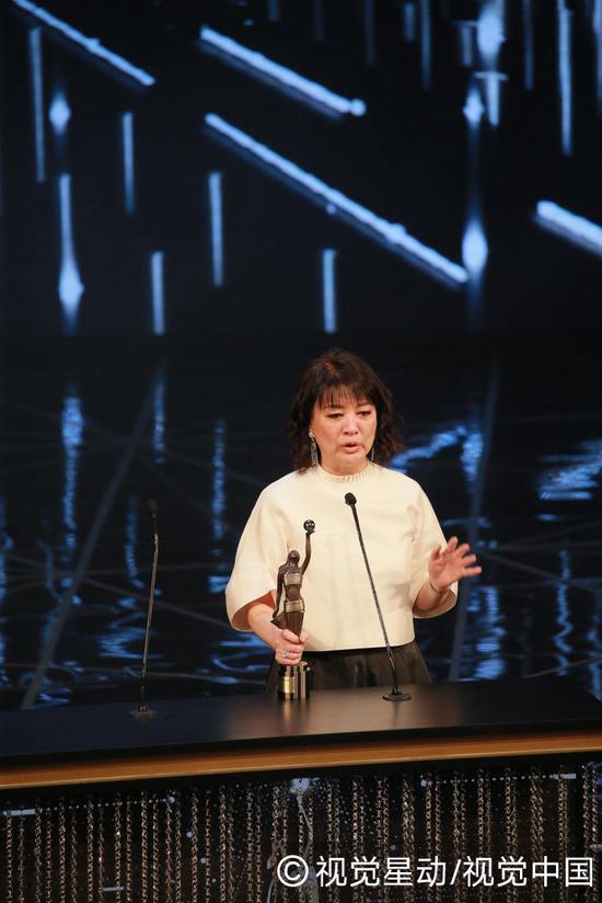 详讯:金燕玲凭《踏血寻梅》夺金像奖女配|最佳