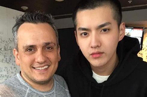 美队导演与吴亦凡合影