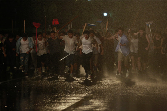 《睡兄弟》票房破亿 刘芮麟多面演绎学霸|睡在