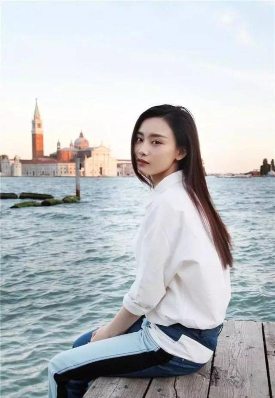 光说尚语贤这个名字可能还让人有些陌生。不过,一旦提到《老炮儿》的话,大家一定会有印象。