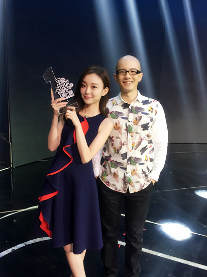 平安蝉联榜上榜冠军 海岛变吃货另类庆祝