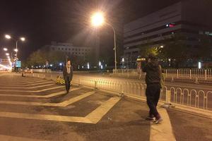 满江拍宣传照 新专辑《Mr.Man》将发行