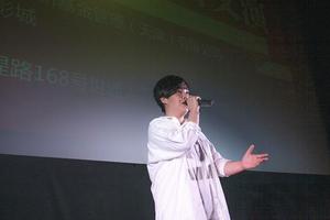 好声音选手身价200万 称导师指点并不多