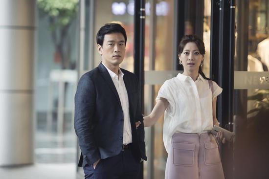 《我是杜拉拉》王汀王耀庆上演一夜情|王汀|王